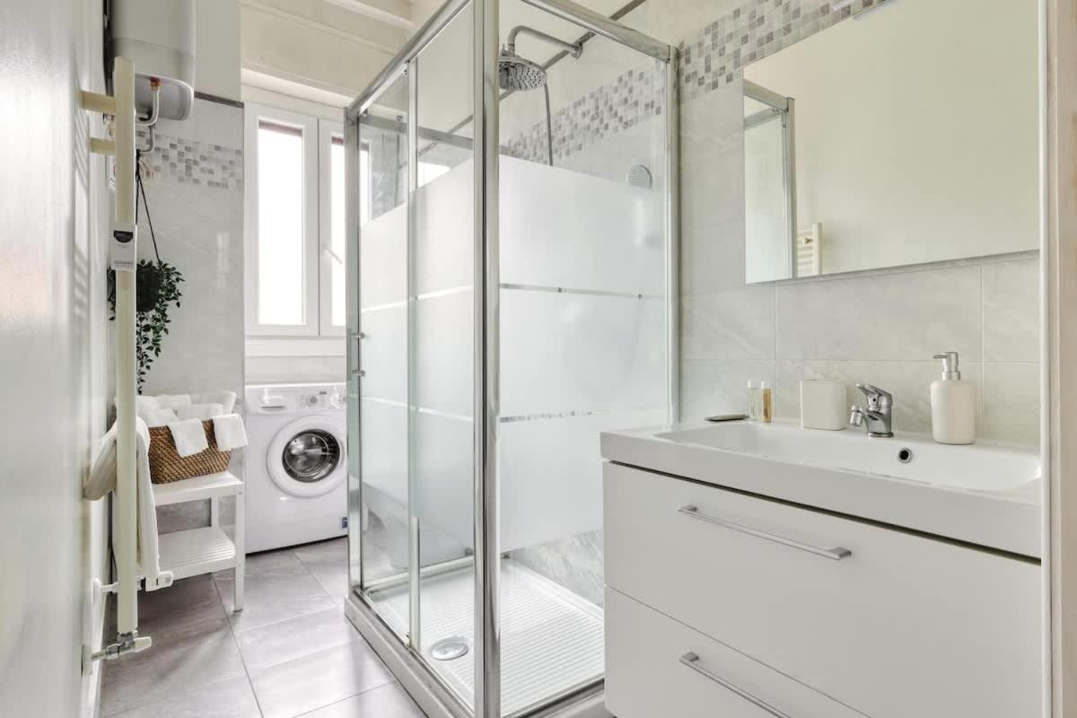 Oasis Suite - Subway 50 Meters Just 5 Minutes From Duomo Milan Exterior photo